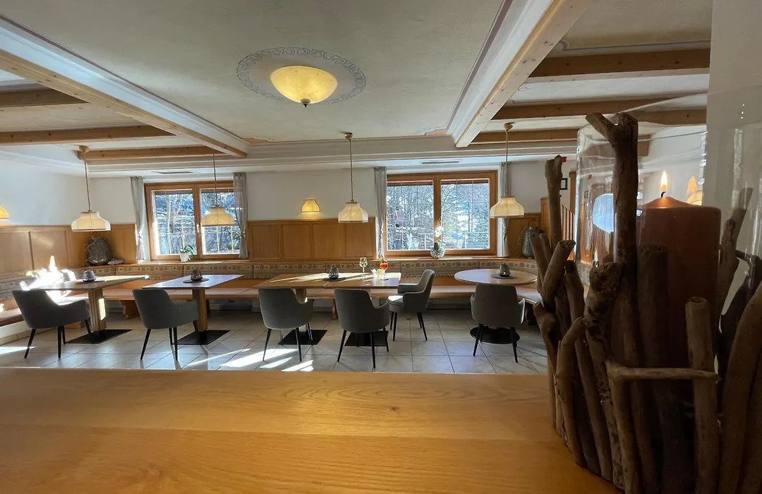 Hotel Mont Floris Obereggen-1